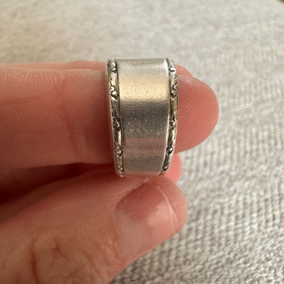 Pinky Spoon Ring - Picture 10 of 14